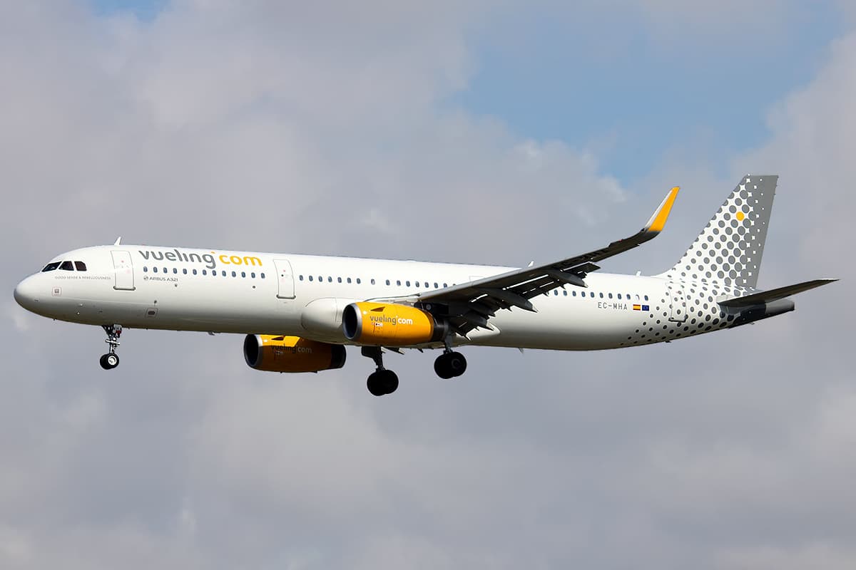 Vueling Flight Compensation: Complete EU261 Guide (Up to €600)